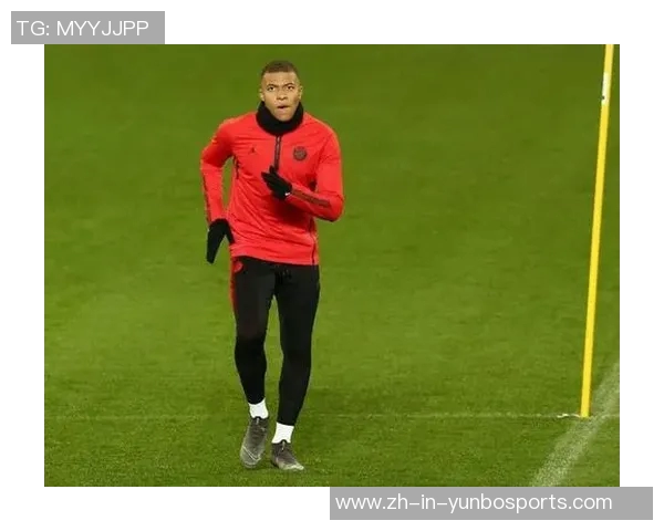 姆巴佩与足球传奇球星的深厚关系与共同追求的精彩瞬间 姆巴佩与足球传奇球星的深厚关系与共同追求的精彩瞬间